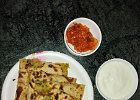 aloo paratha, curd i pickle